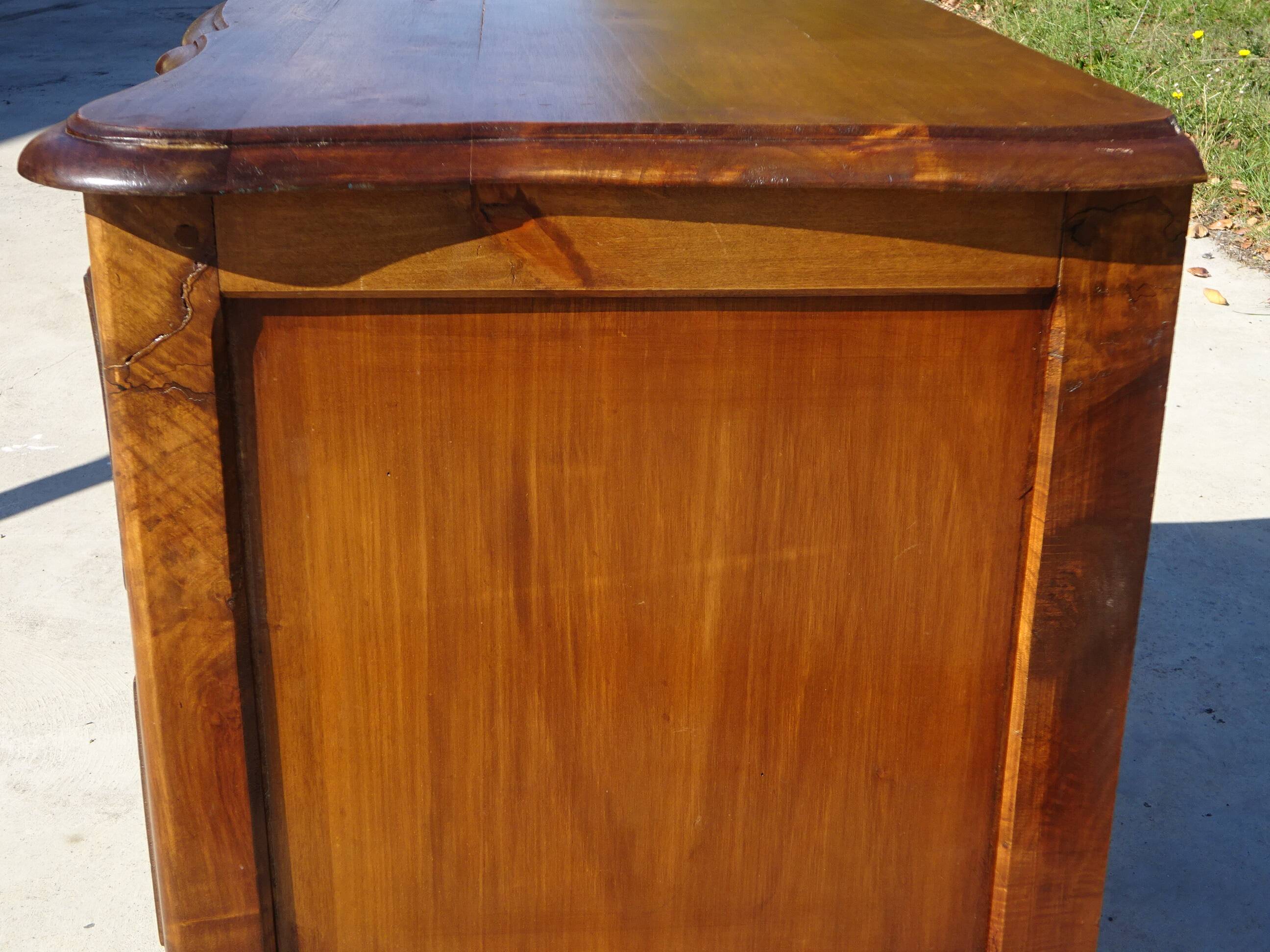 Commode 2 tiroirs de style Louis XV