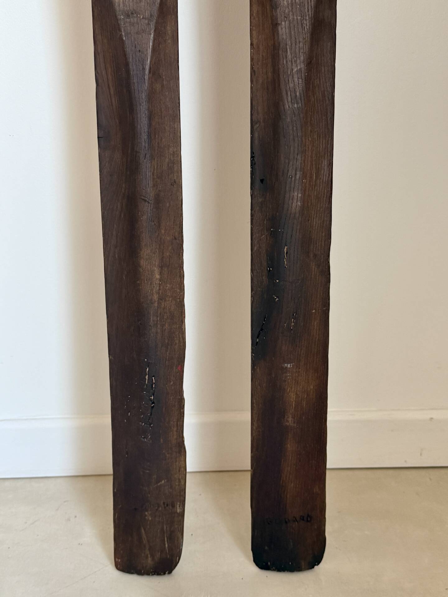 Pair of vintage wooden skis 184cm