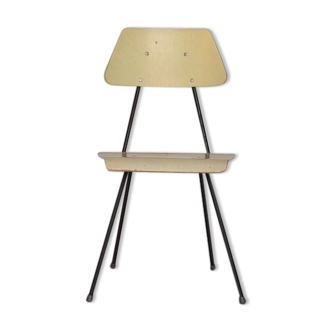 Dining room chair