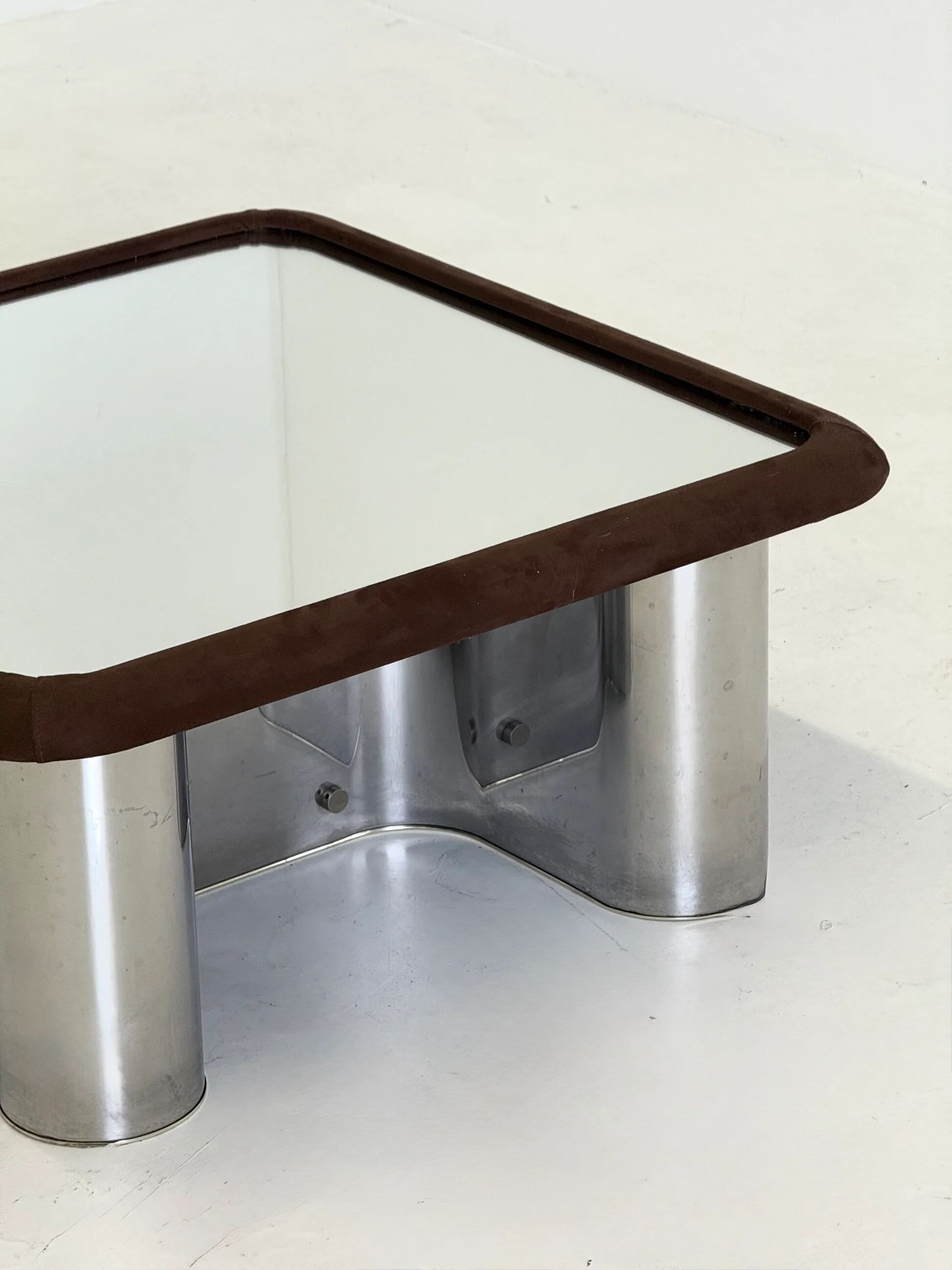 Table basse Space Age de Gian Pietro Arosio