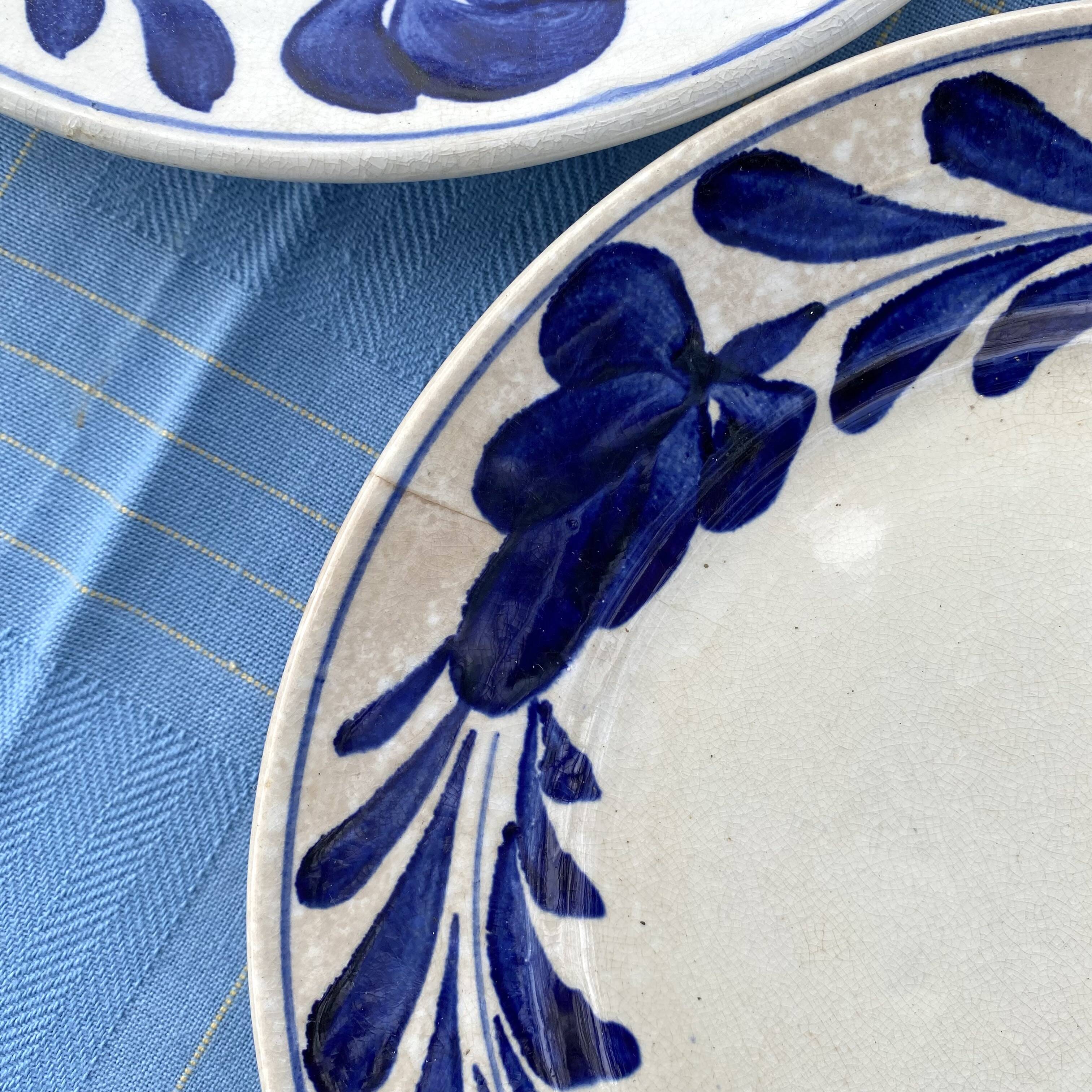 Assiettes à dessert  anciennes Luneville fleurs bleu cobalt