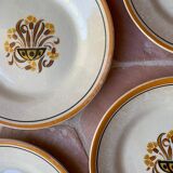 Service of plates and dish Oeillet Creil et Montereau