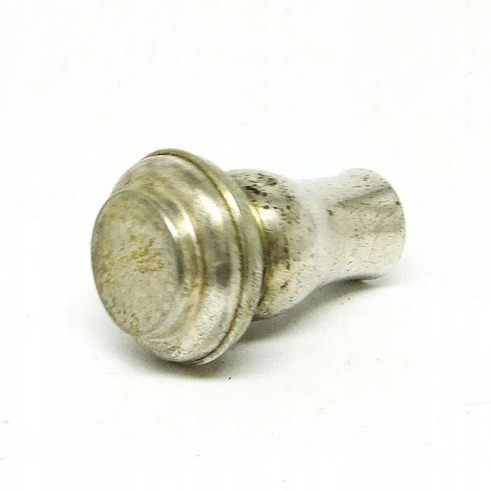 B5j salt shaker in art deco style