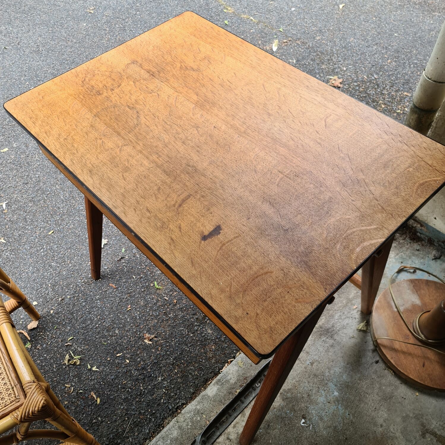 Bureau vintage 1960 scandinave pied compas