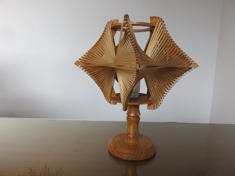 Scandinavian lamp, wire and wood, 60s 70s