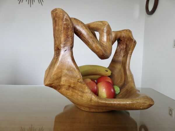 Très grande coupe à fruits en bois d'olivier, 1970, objet unique