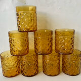 8 amber glasses