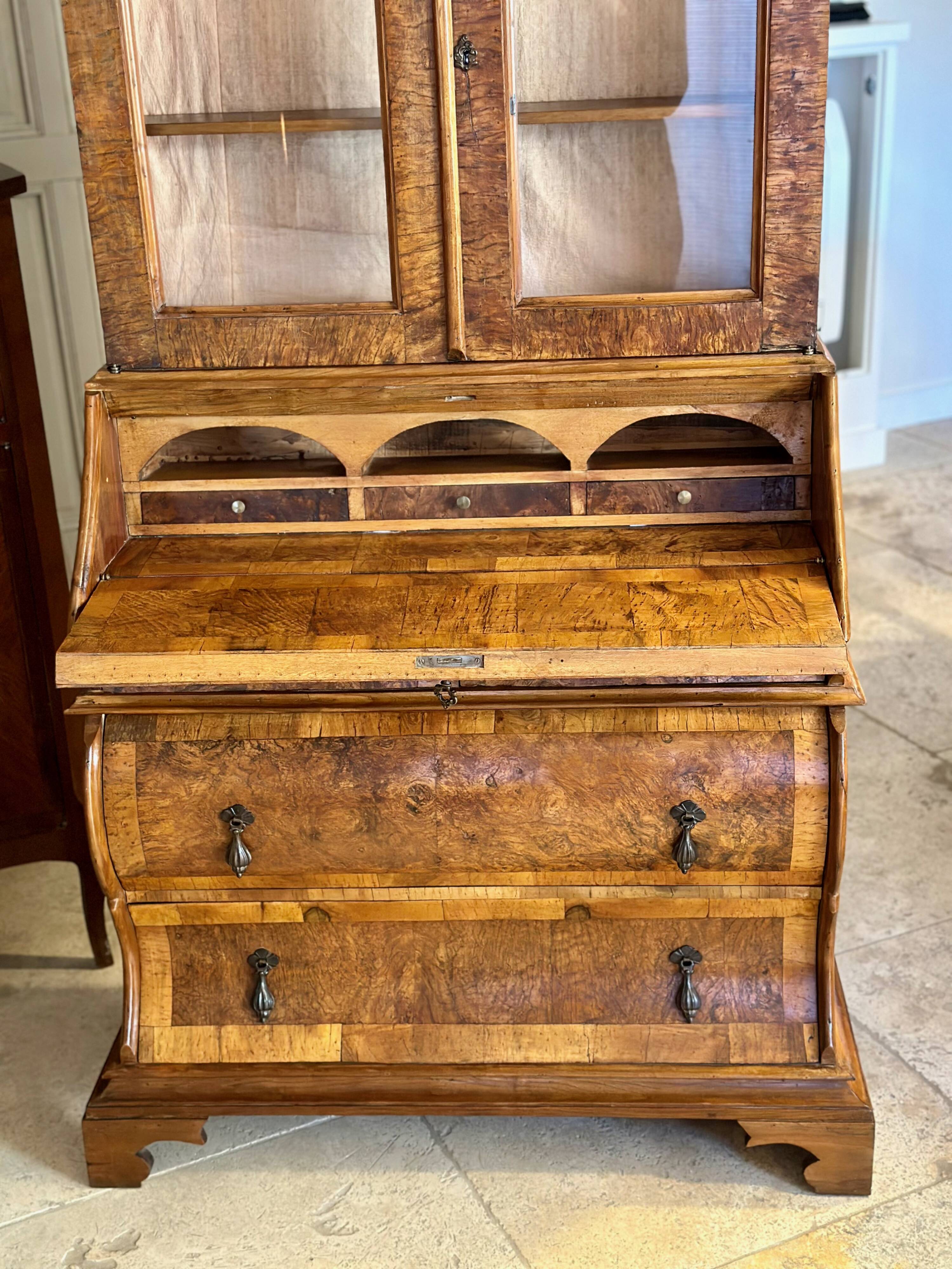 Dutch Scriban, secretary, 19th century, with high window