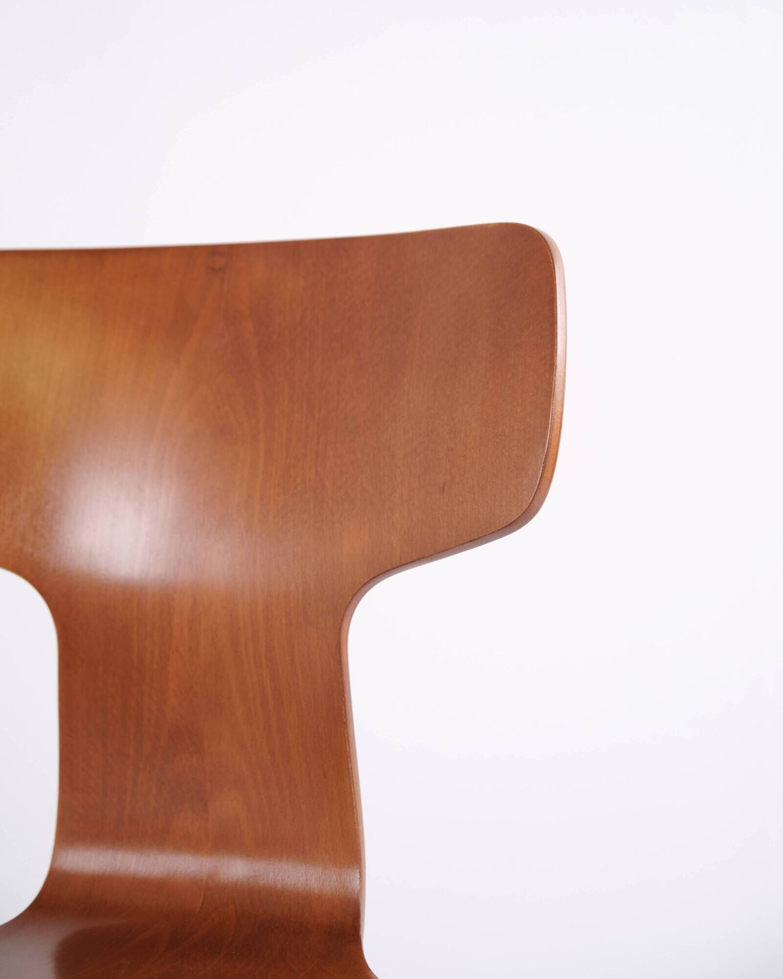 Set of 6 dining chairs – T-Chair / Hammer Chair – Model 3103 – Fritz Hansen