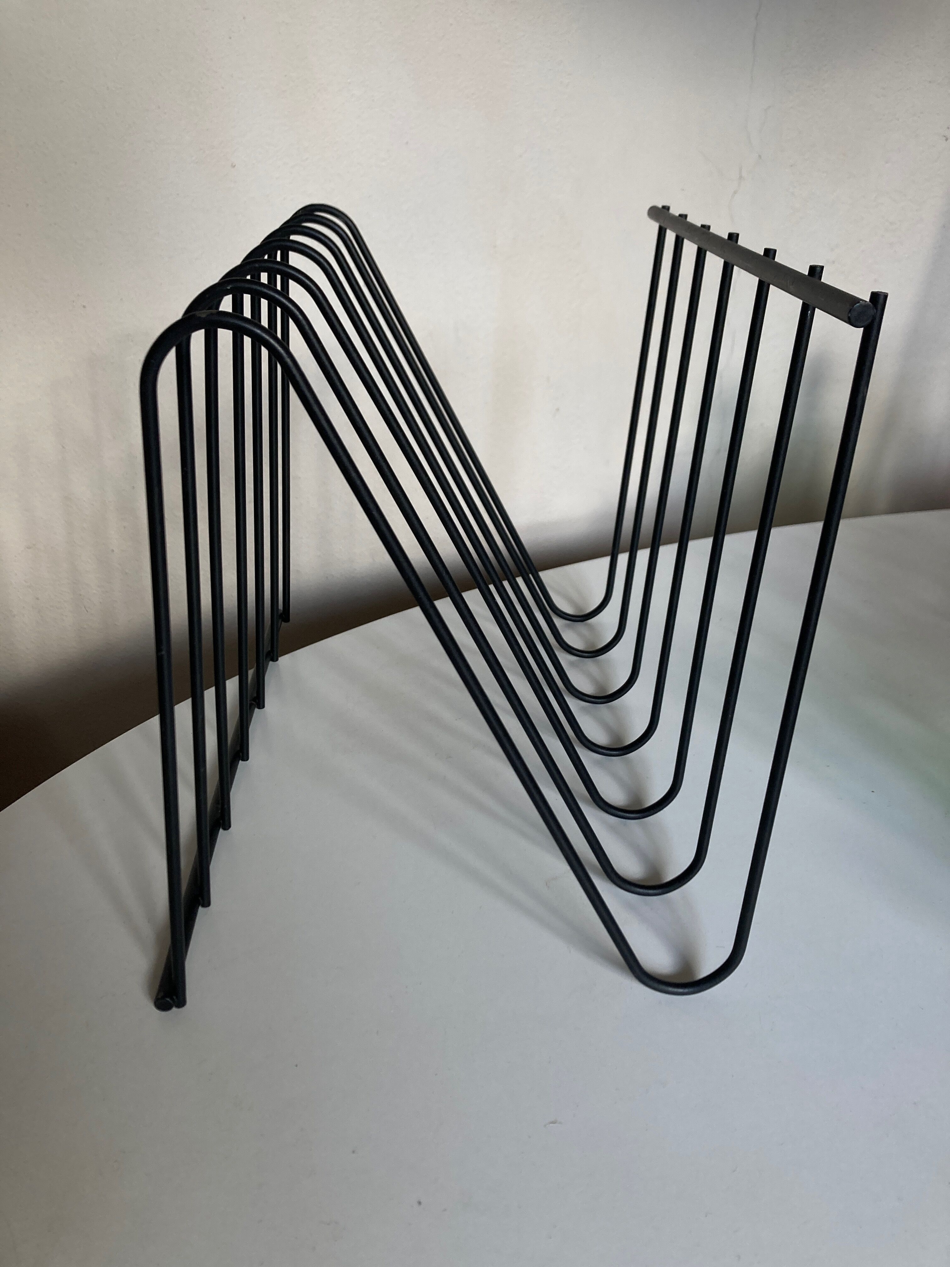 Magazine holder Z design 1970 black