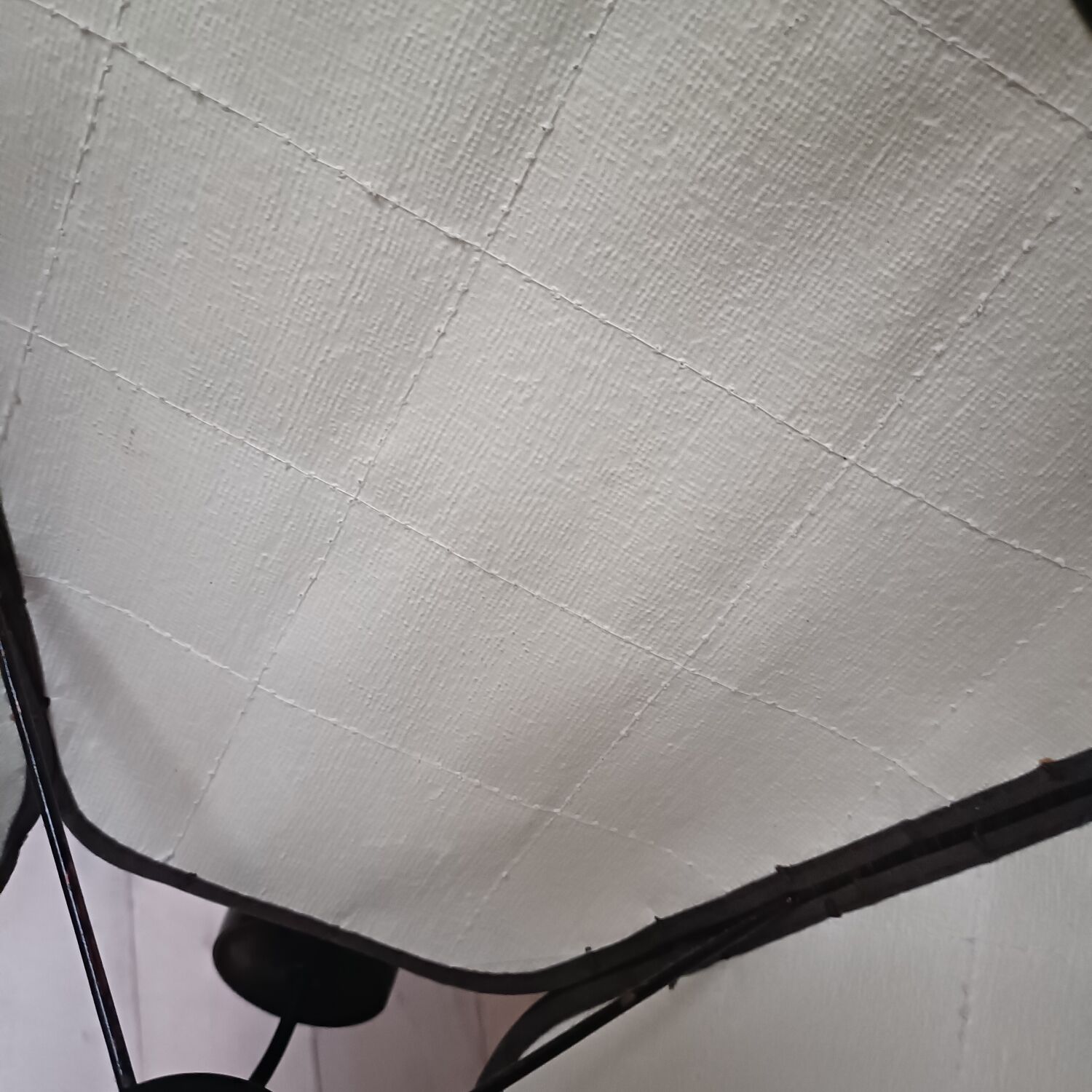 Suspension, vintage wicker rattan shine