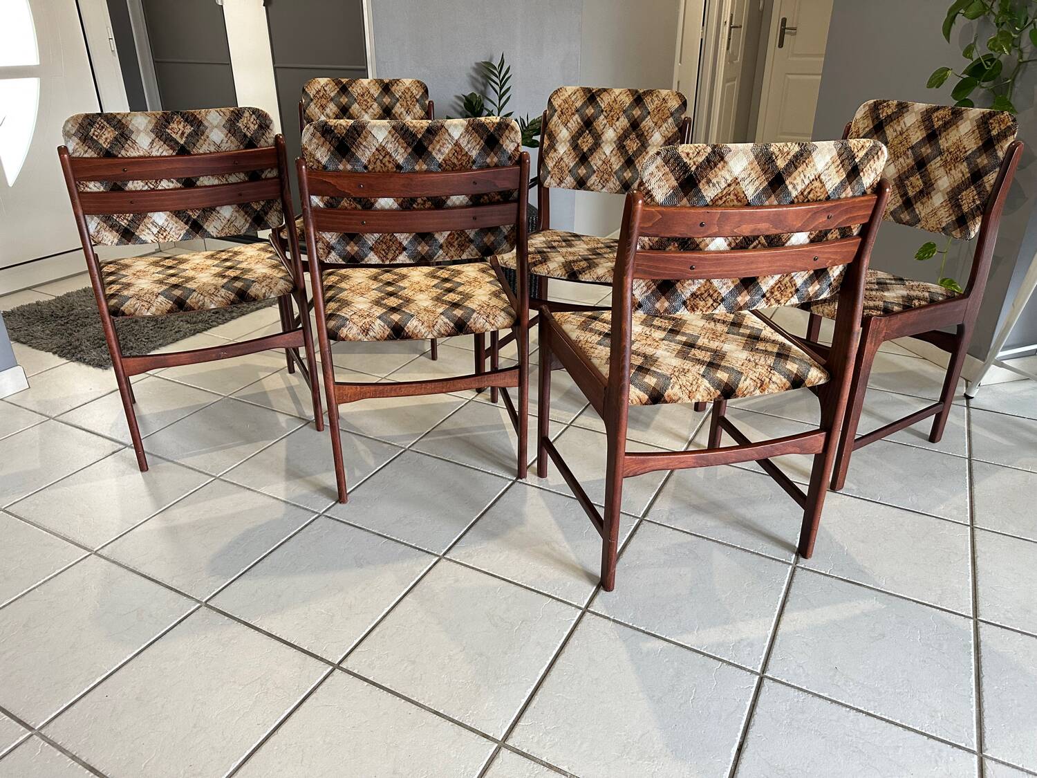 Set of 6 vintage Scandinavian chairs from the 1970s