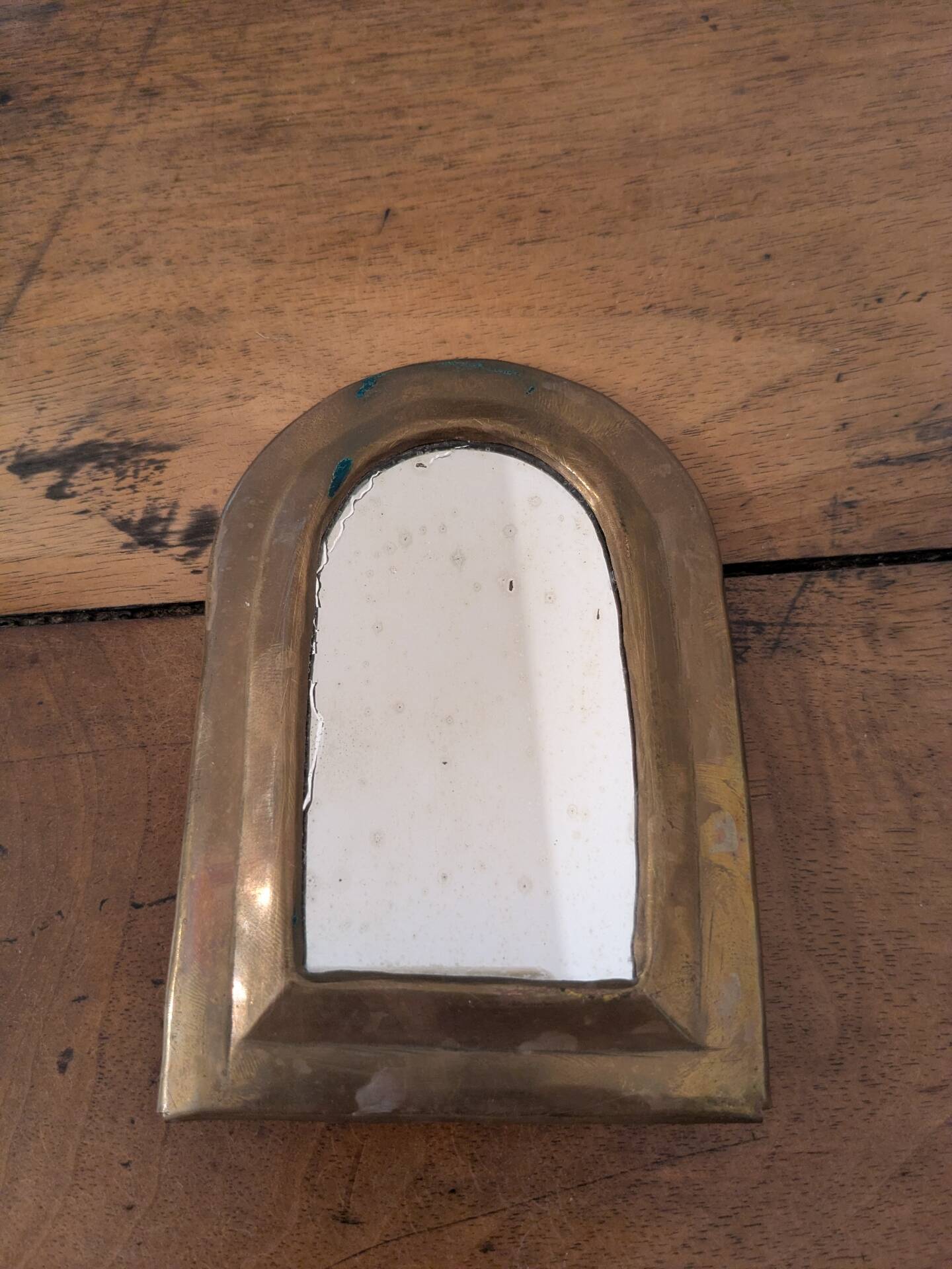 Petit miroir en laiton