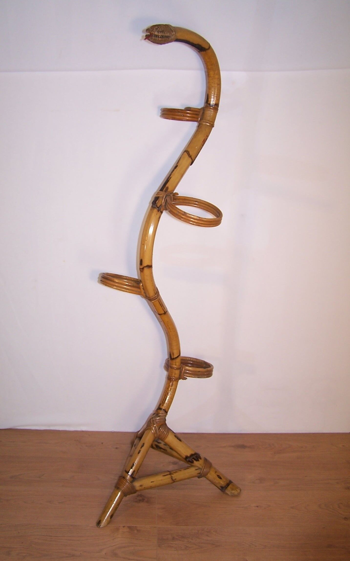 Rattan plant holder by Rohe Noordwolde 1960