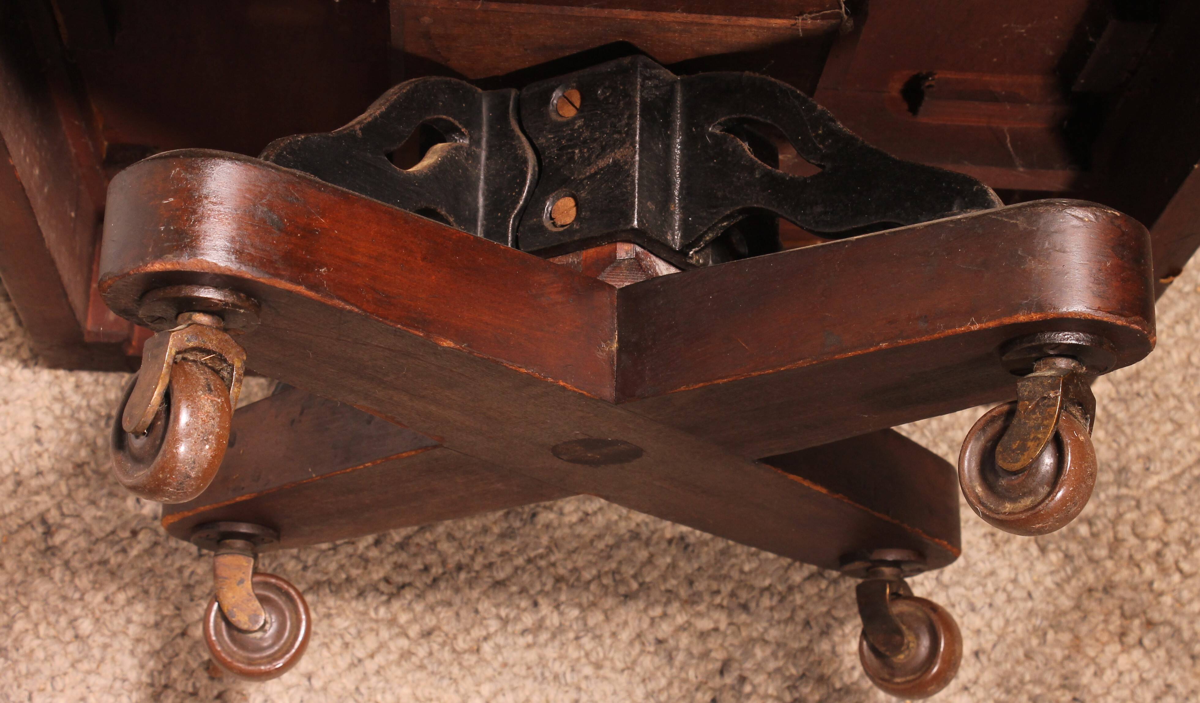 Revolving Bookcase with Iron Base - 19th Century