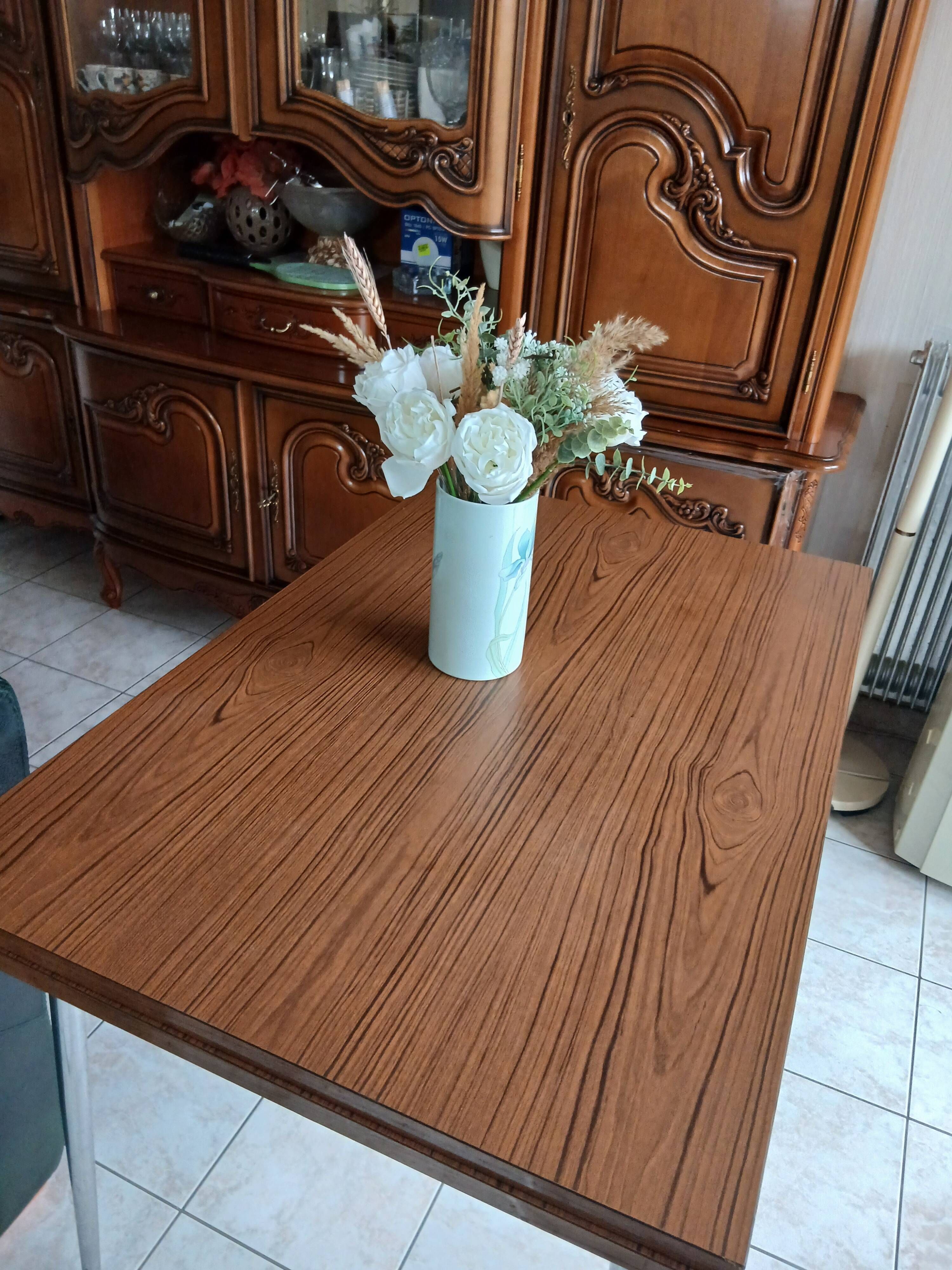 Formica table