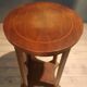 Varnished round gueridon