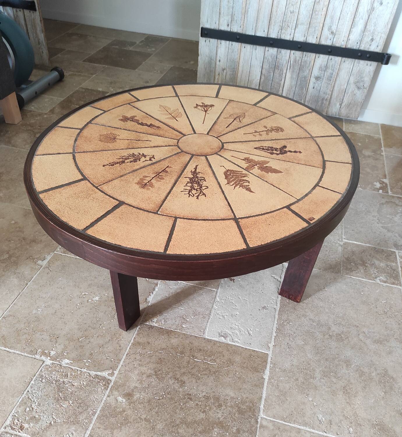 Coffee table R.Capron