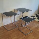 Pull out tables