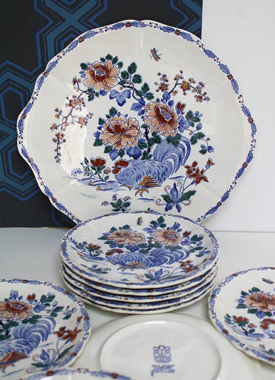 Gien tableware service with Rooster decoration.