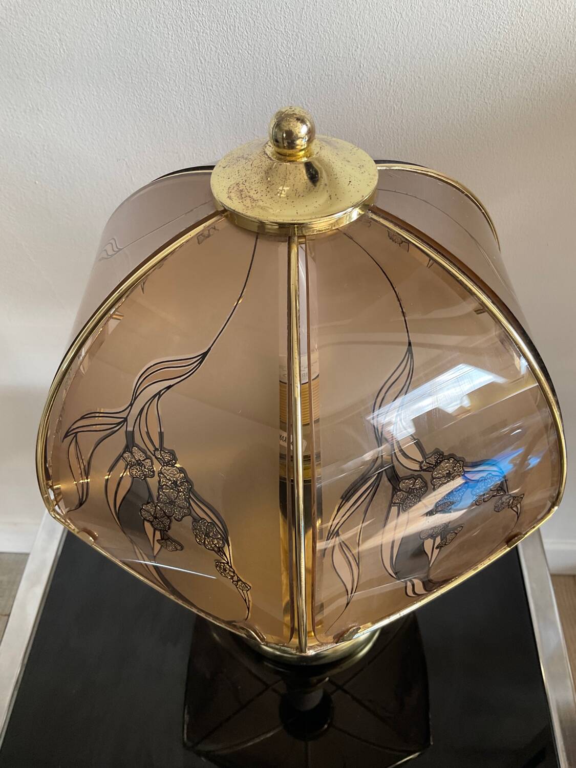 Vintage lamp in gold metal and smoked glass