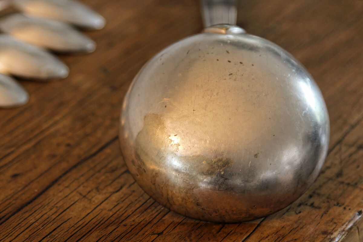 Art Deco cuttlery in silver metal