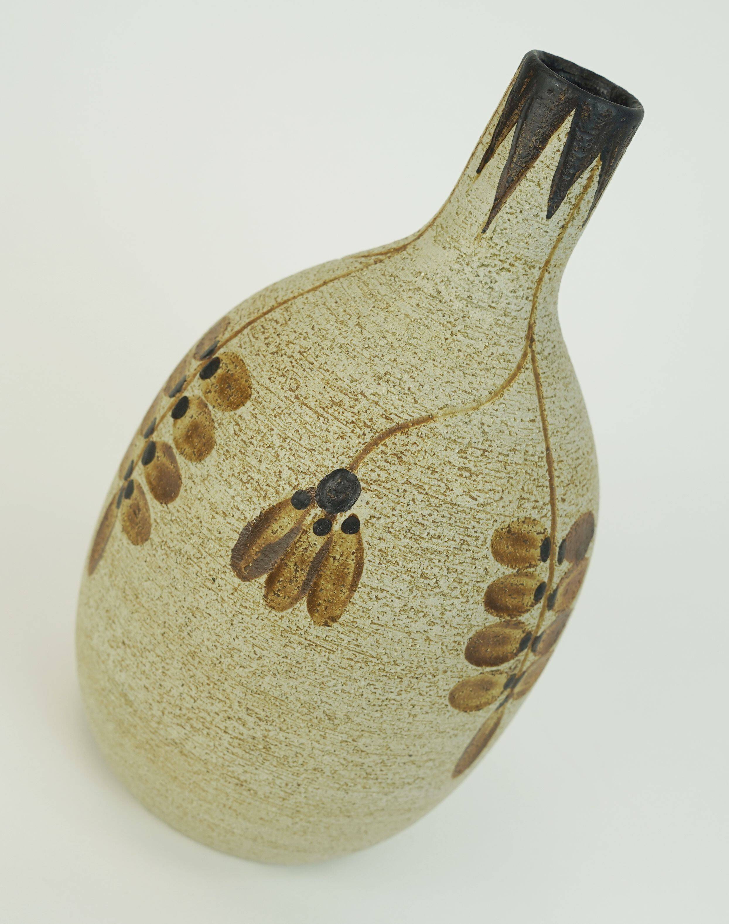 vintage sgrafo ceramic VASE sgrafo modern peter mueller 1970s model 1976
