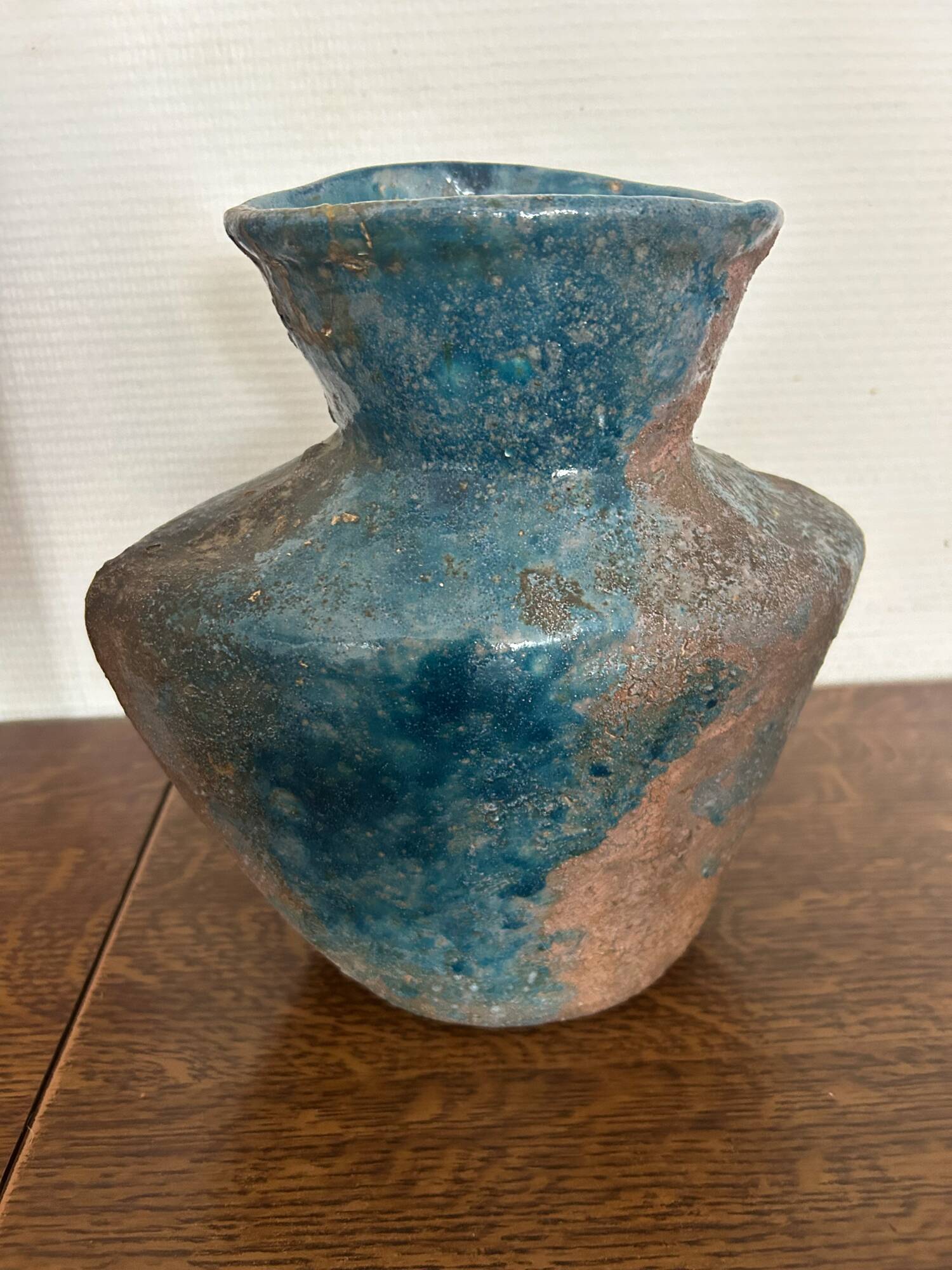 Brutalist vase in free form by Michel Lanos