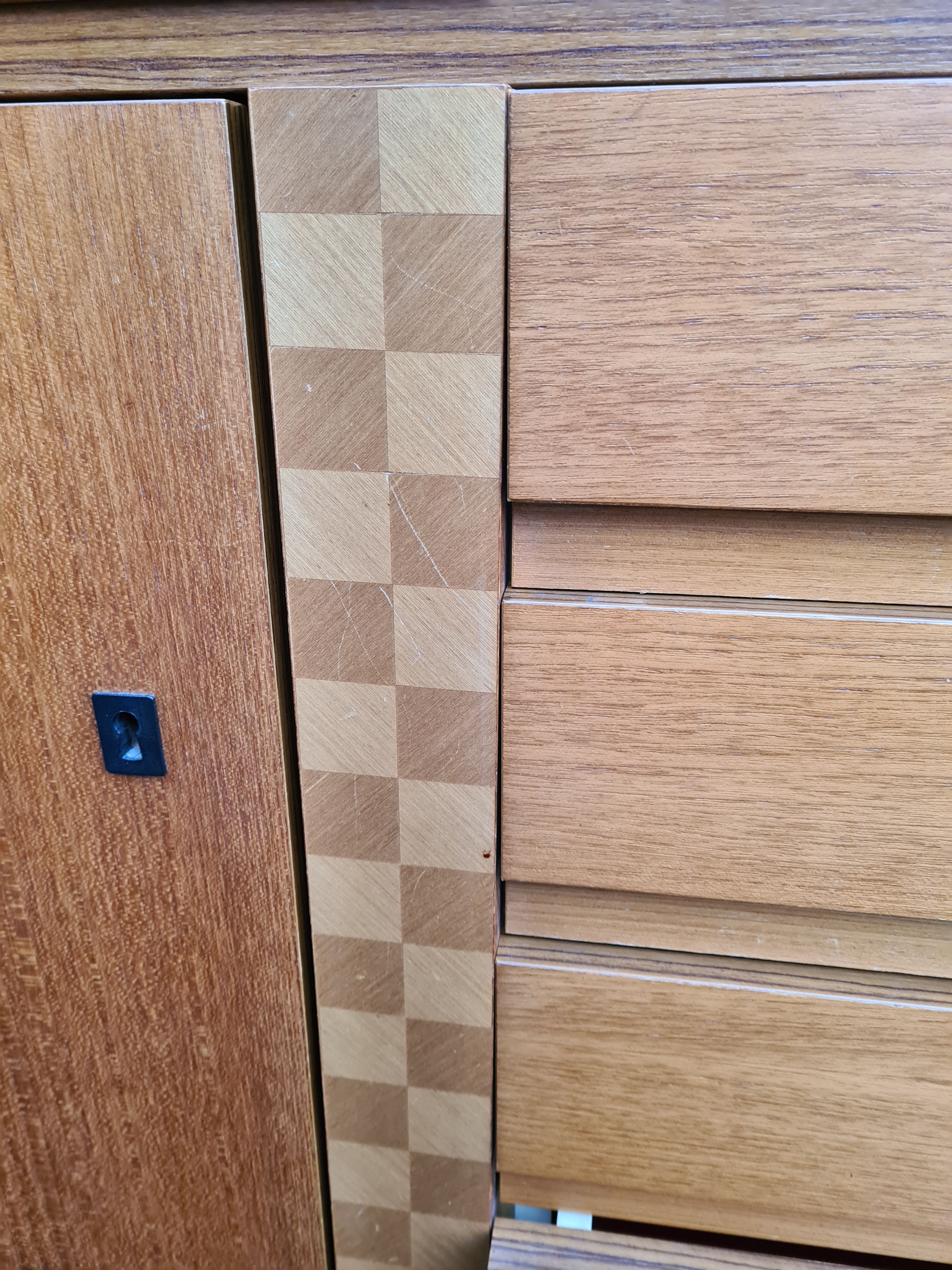 Commodity console - old craft furniture