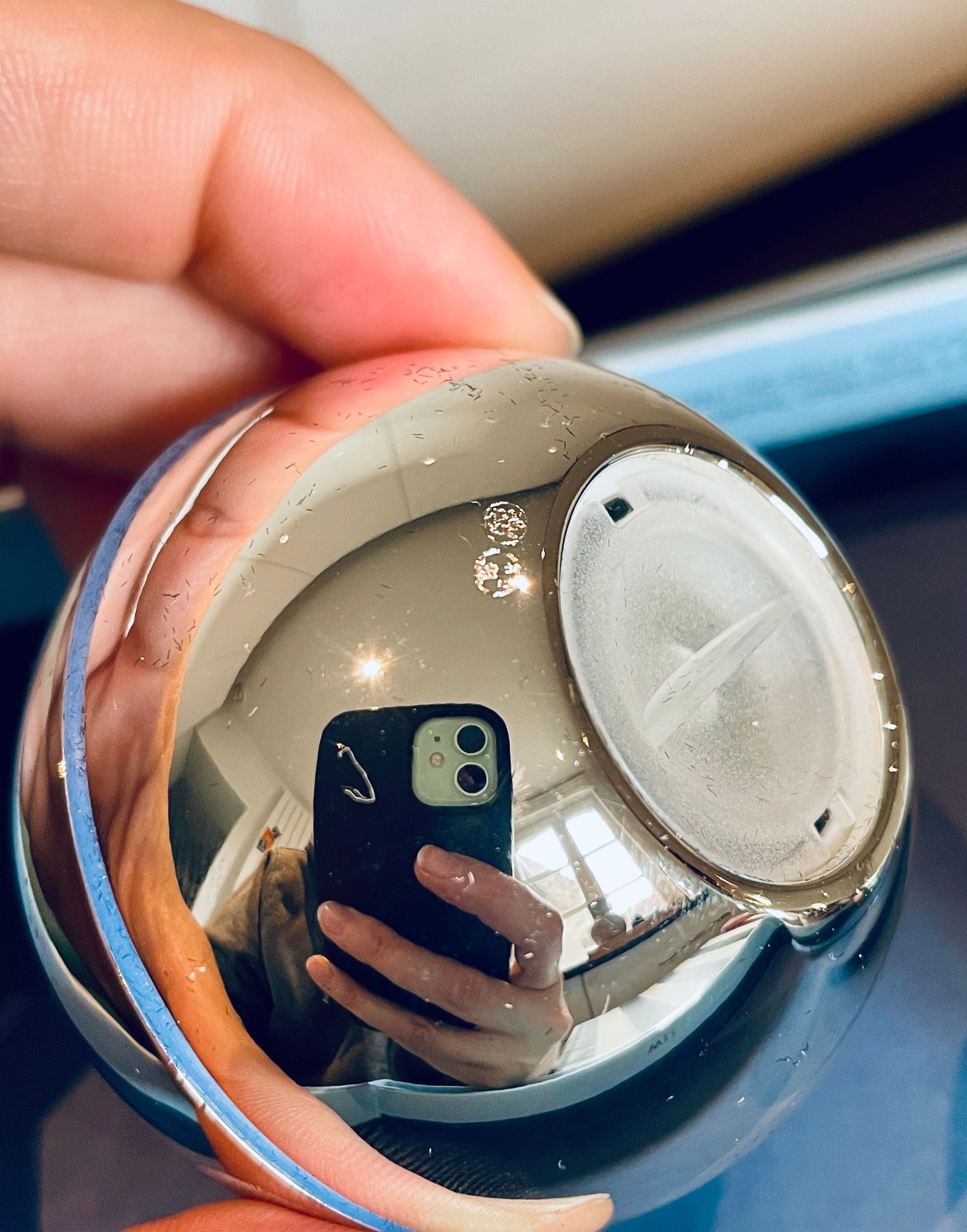 Wedgwood duo salt and pepper