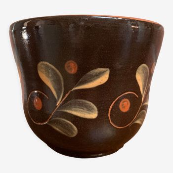 Dark Brown East German Planter with Floral Motif in the Style of Khokhloma