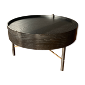 Table basse "Turning table" de Theresa Arns pour Menu