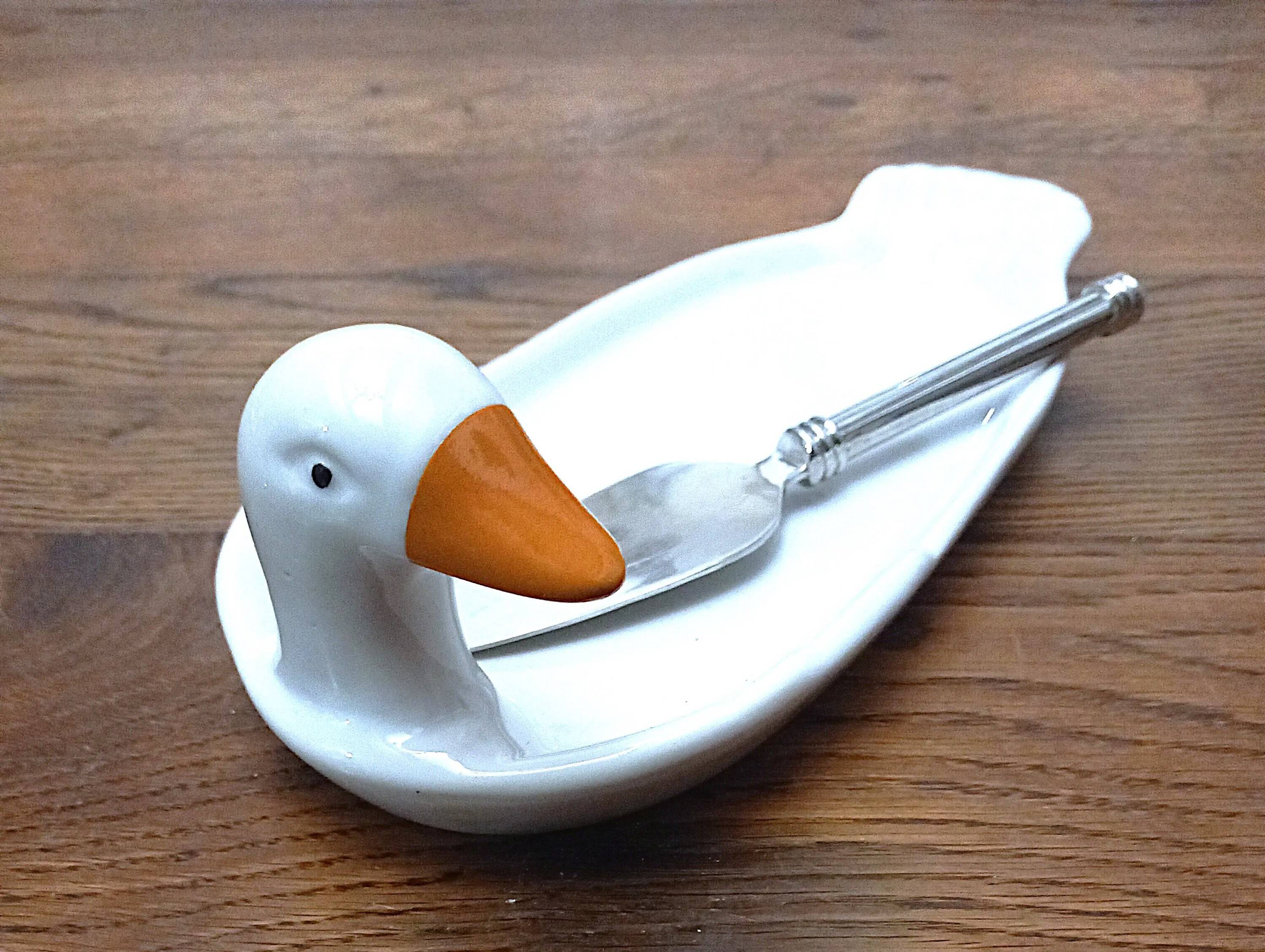 Duck-shaped foie gras dish
