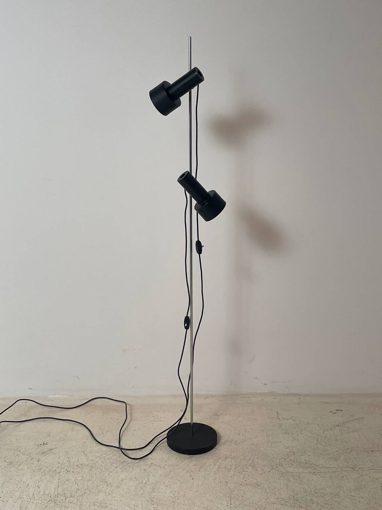 Lampe orientable de lecture 1960