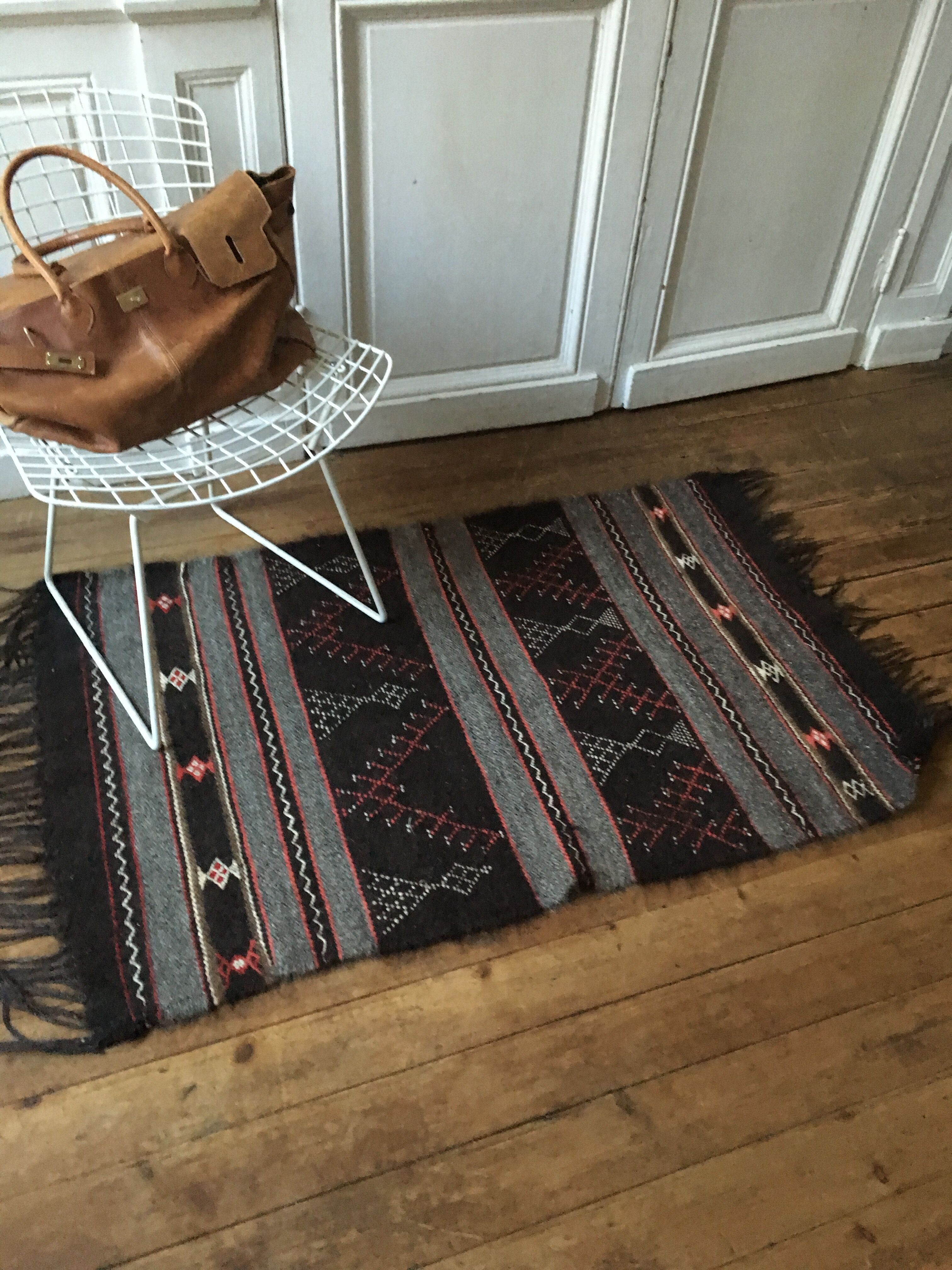 Handmade Berber carpet 83x135cm