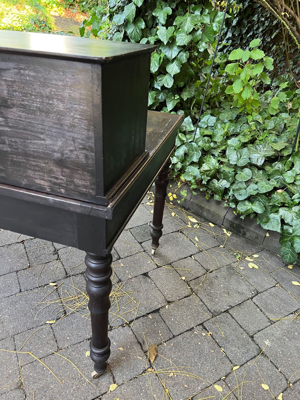 Flat desk louis philippe style in blackened pear tree
