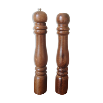 Salt and pepper shaker from the 70s