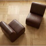 Paire de chauffeuses modulaires vintage en simili-cuir bordeaux - Années 70