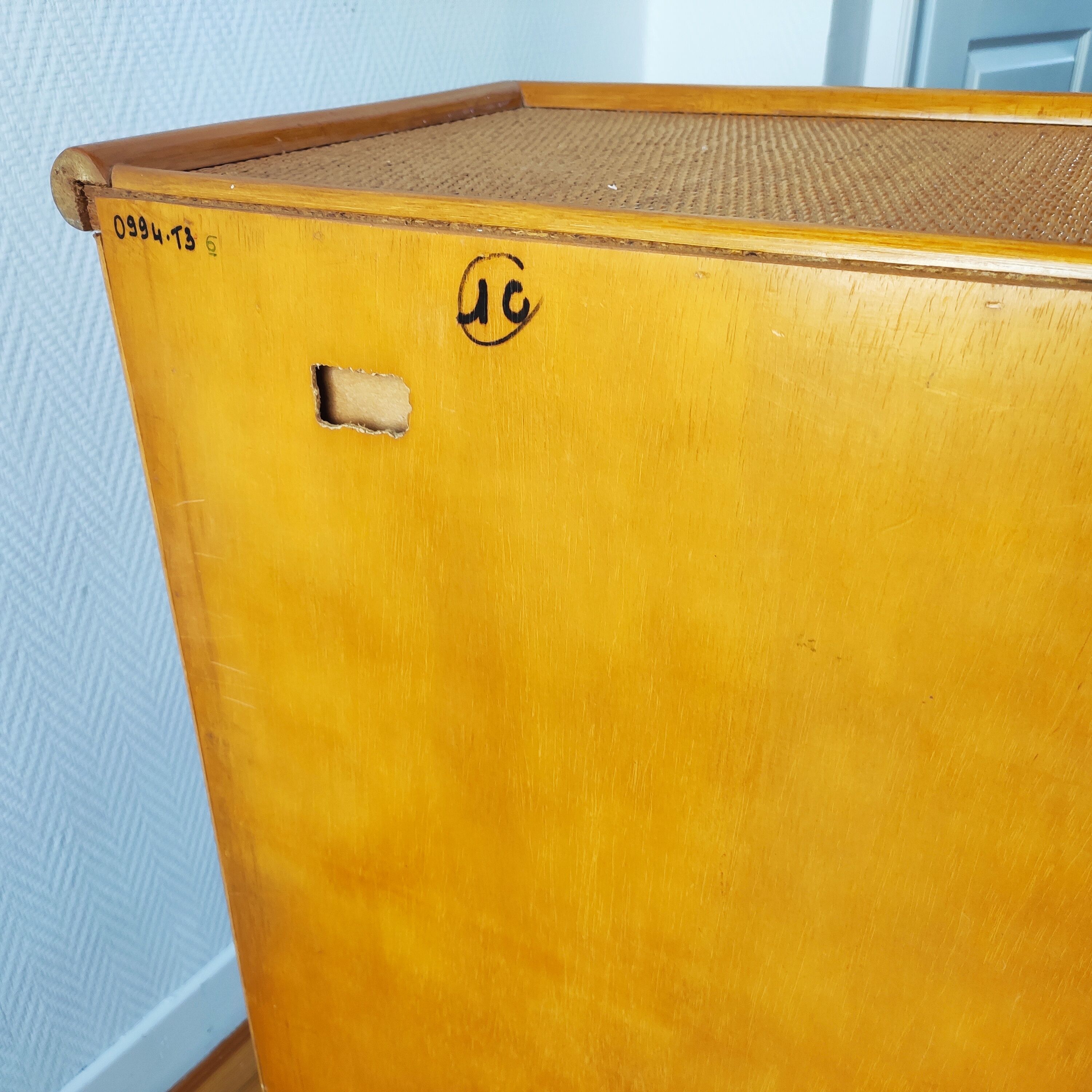 Vintage rattan rag chest of drawers