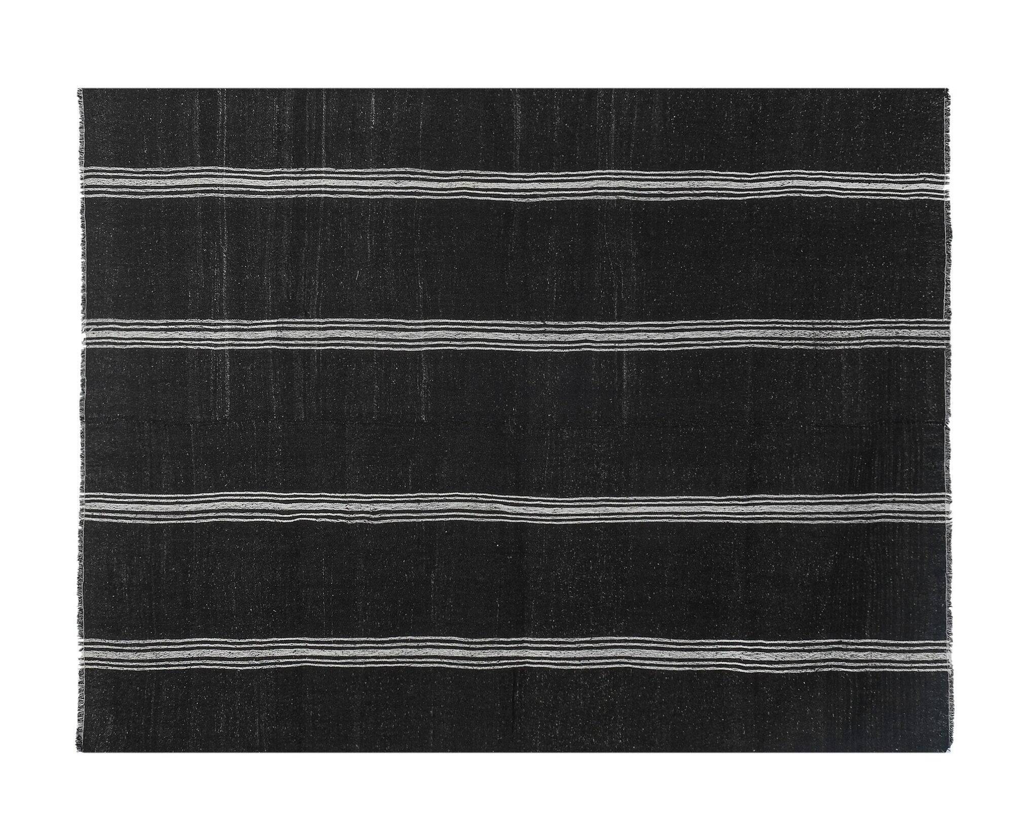 Vintage Turkish kilim, handwoven, 248x321 cm.