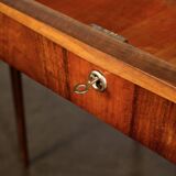 Large desk in walnut burl