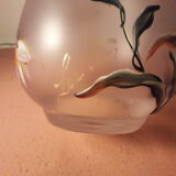 Opaque glass vase