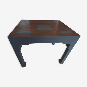 Coffee table or piece of wooden sofa