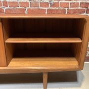 Enfilade en teck par Henry Walter Klein pour Bramin, Danemark années 60