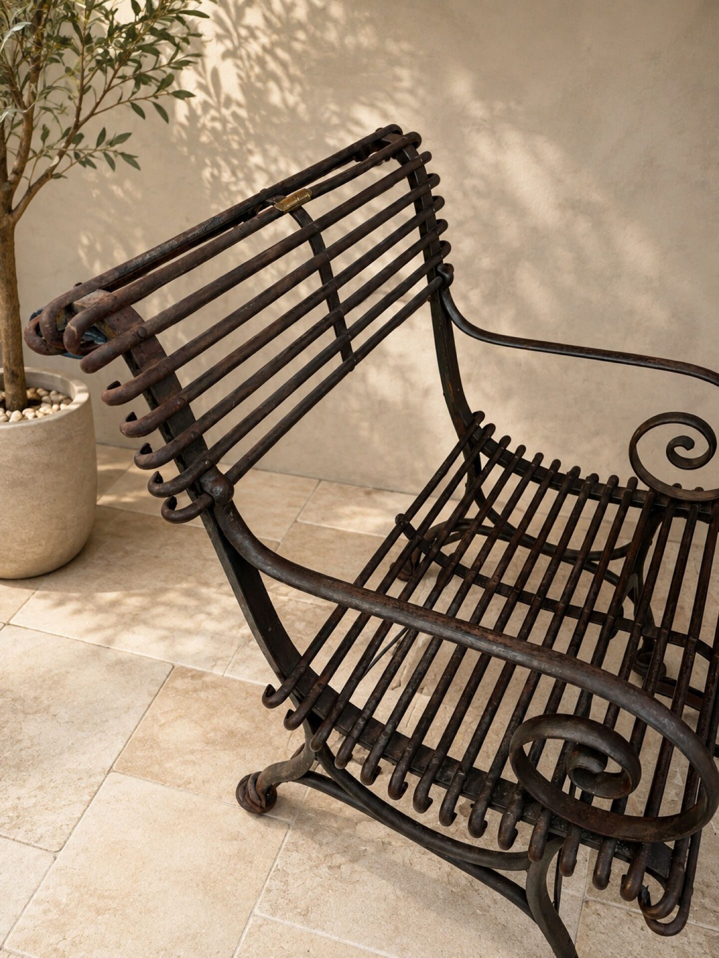 Garden furniture from Arras - Saint-Sauveur Factory - Late 19th century / Circa 1900