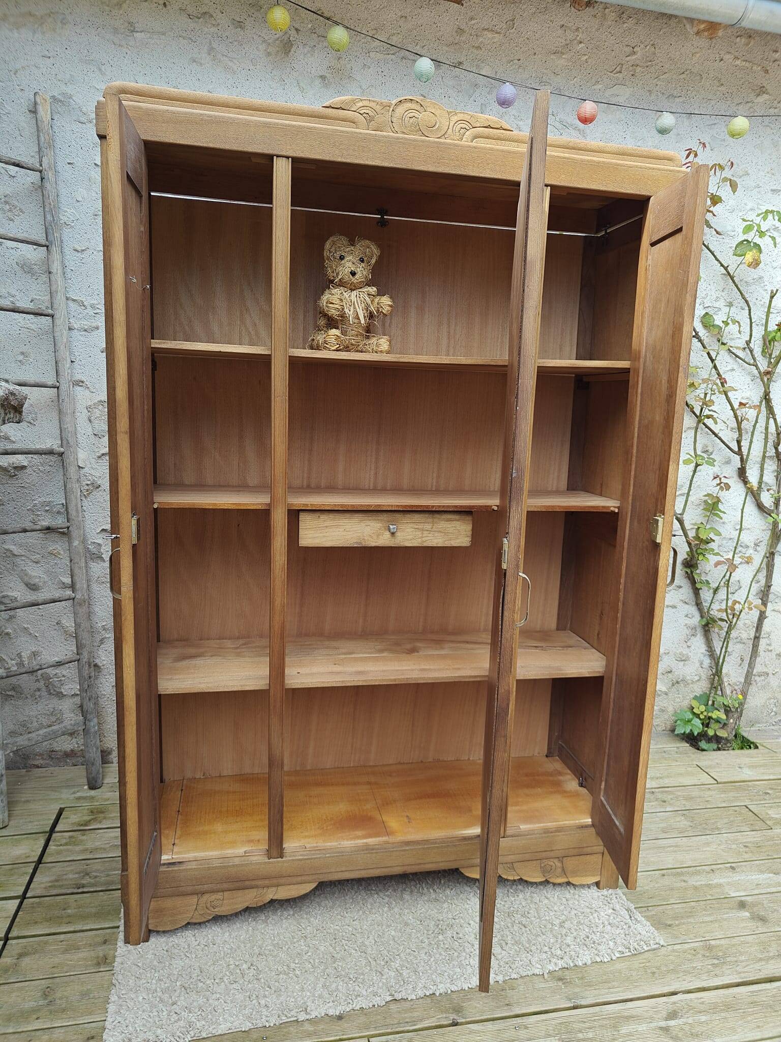 Art deco oak cabinet