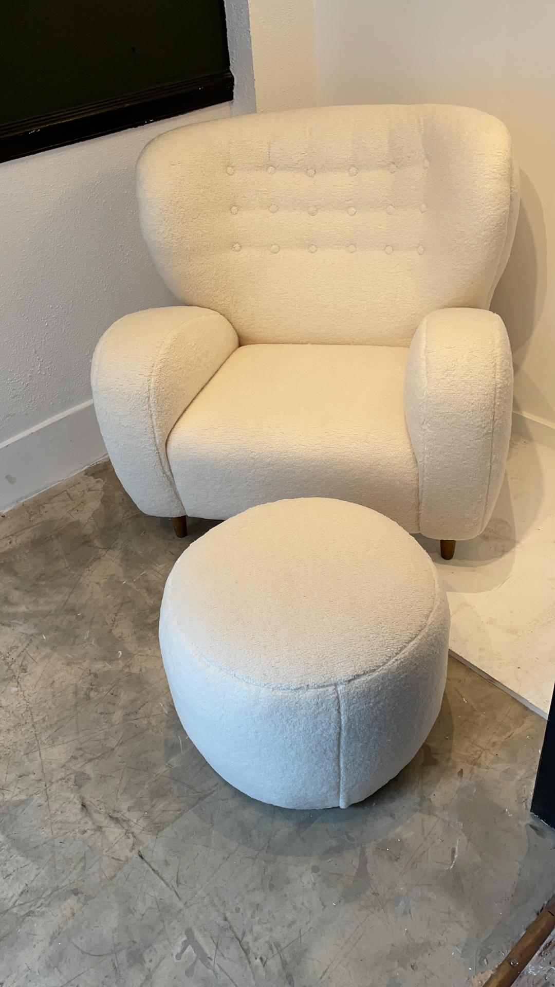 Italian lounge chair 1980