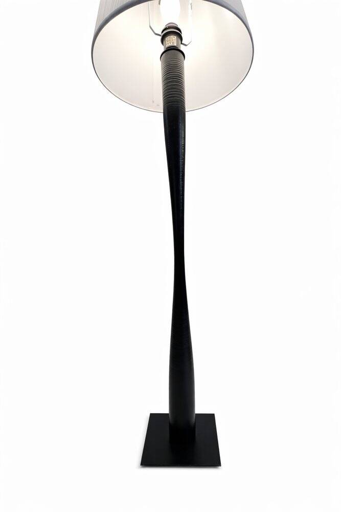 Paire de grands lampadaires Casamilano – Design italien contemporain