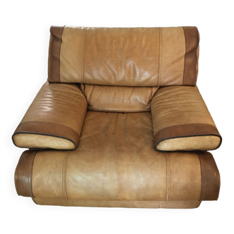 Thick leather armchair Roche Bobois 1970