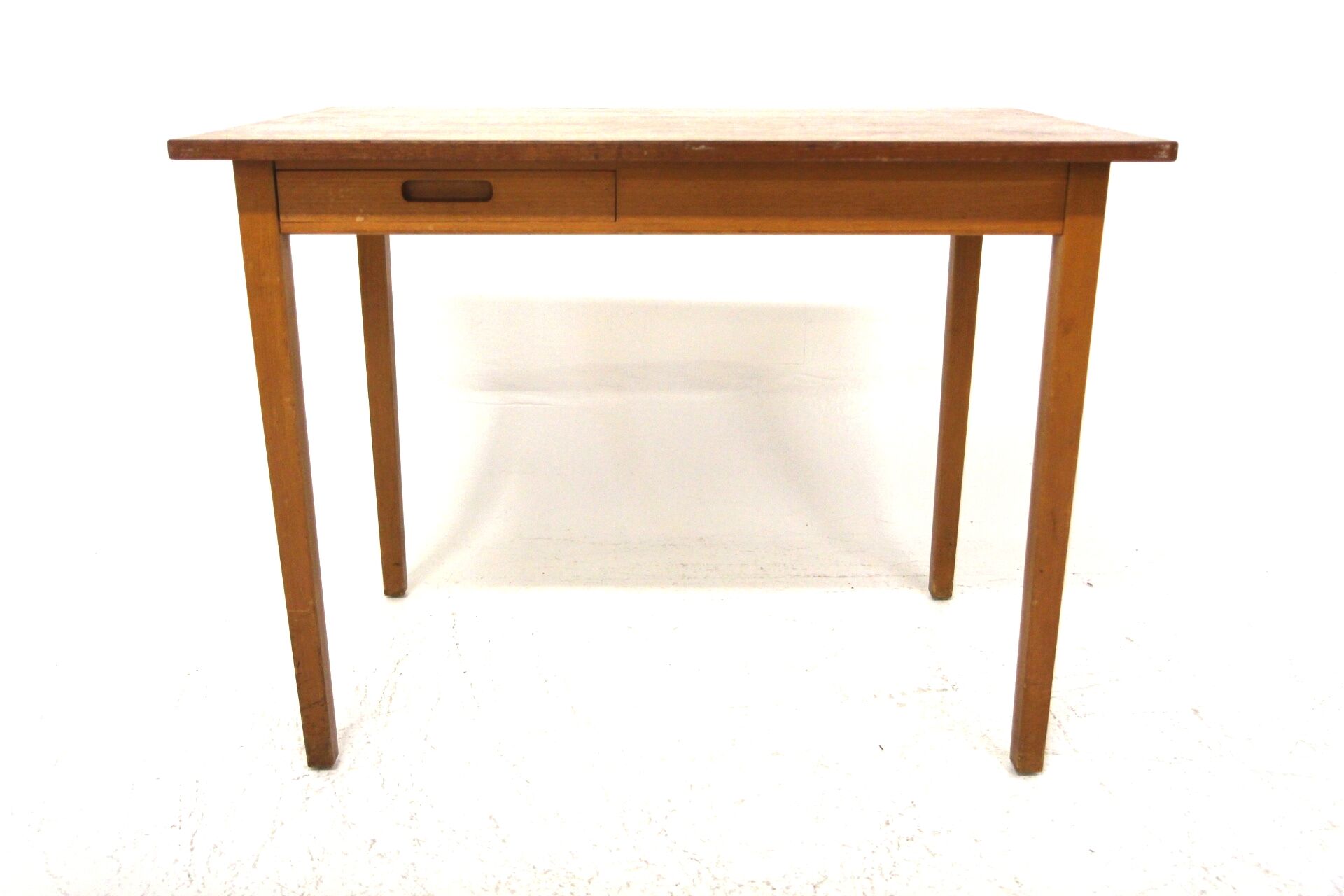 Bureau scandinave en teck, Suède, 1960